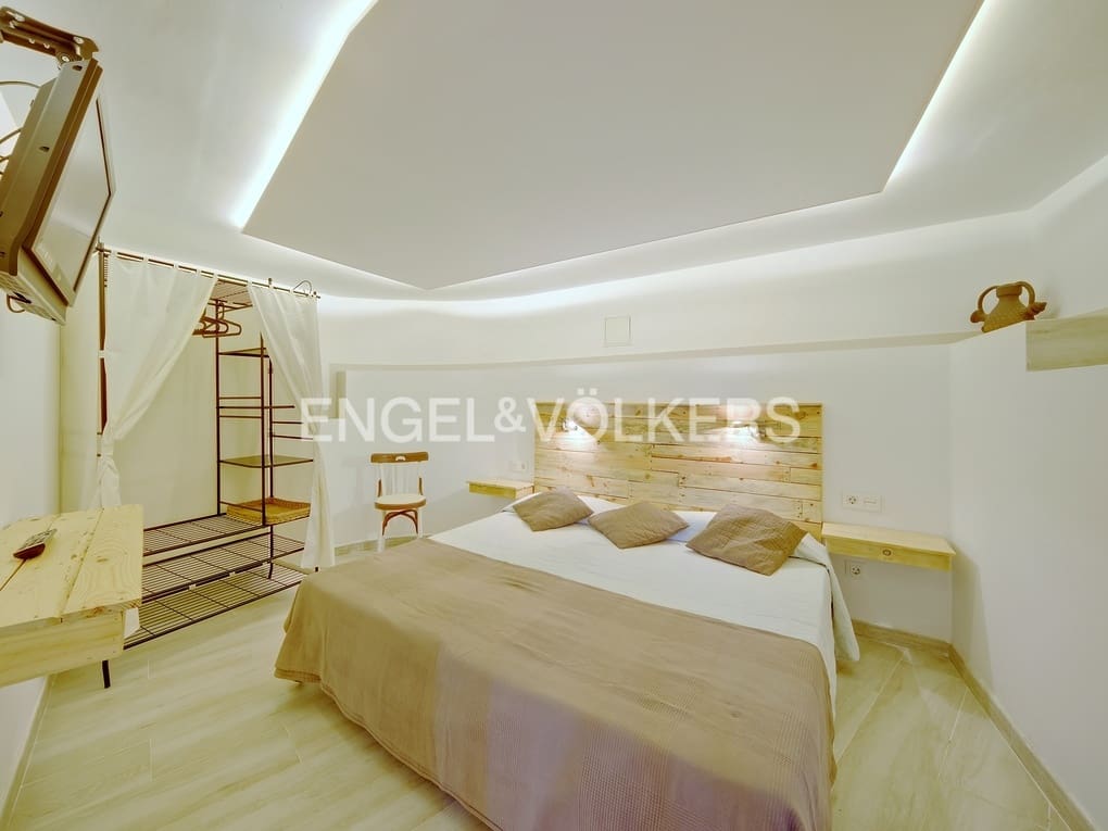 6 Zimmer Villa zu verkaufen in Calpe / Calp mit Pool Garage - 845.000 € (Ref: 7748394)