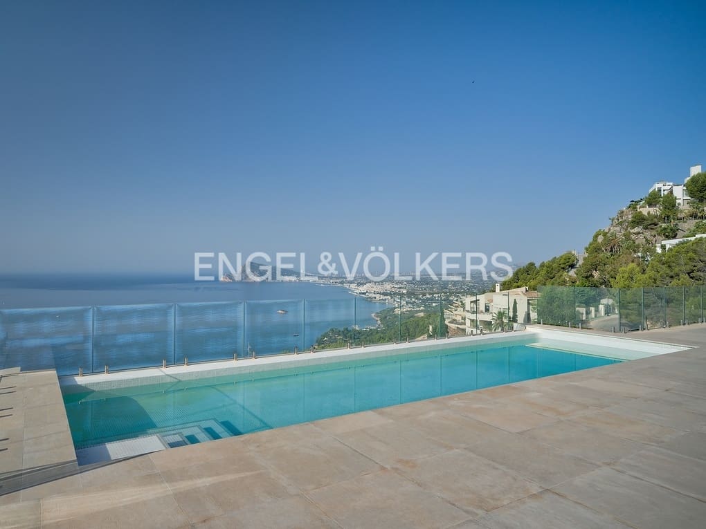 Chalet de 6 habitaciones en Altea en venta con piscina garaje - 5.700.000 € (Ref: 7759959)