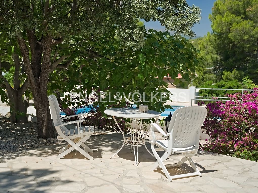 6 soverom Villa til salgs i Altea la Vella med svømmebasseng garasje - € 740 000 (Ref: 7775984)