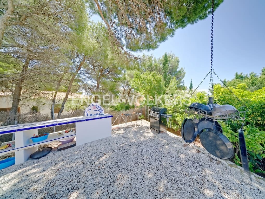 6 soverom Villa til salgs i Altea la Vella med svømmebasseng garasje - € 740 000 (Ref: 7775984)