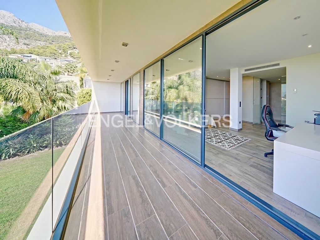 3 soverom Villa til salgs i Altea med svømmebasseng garasje - € 2 650 000 (Ref: 7852090)