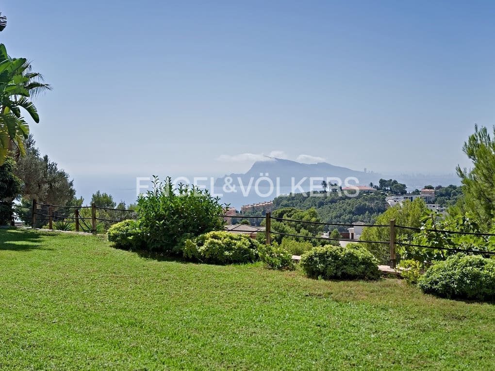 3 soverom Villa til salgs i Altea med svømmebasseng garasje - € 2 650 000 (Ref: 7852090)