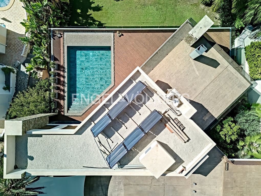 3 soverom Villa til salgs i Altea med svømmebasseng garasje - € 2 650 000 (Ref: 7852090)
