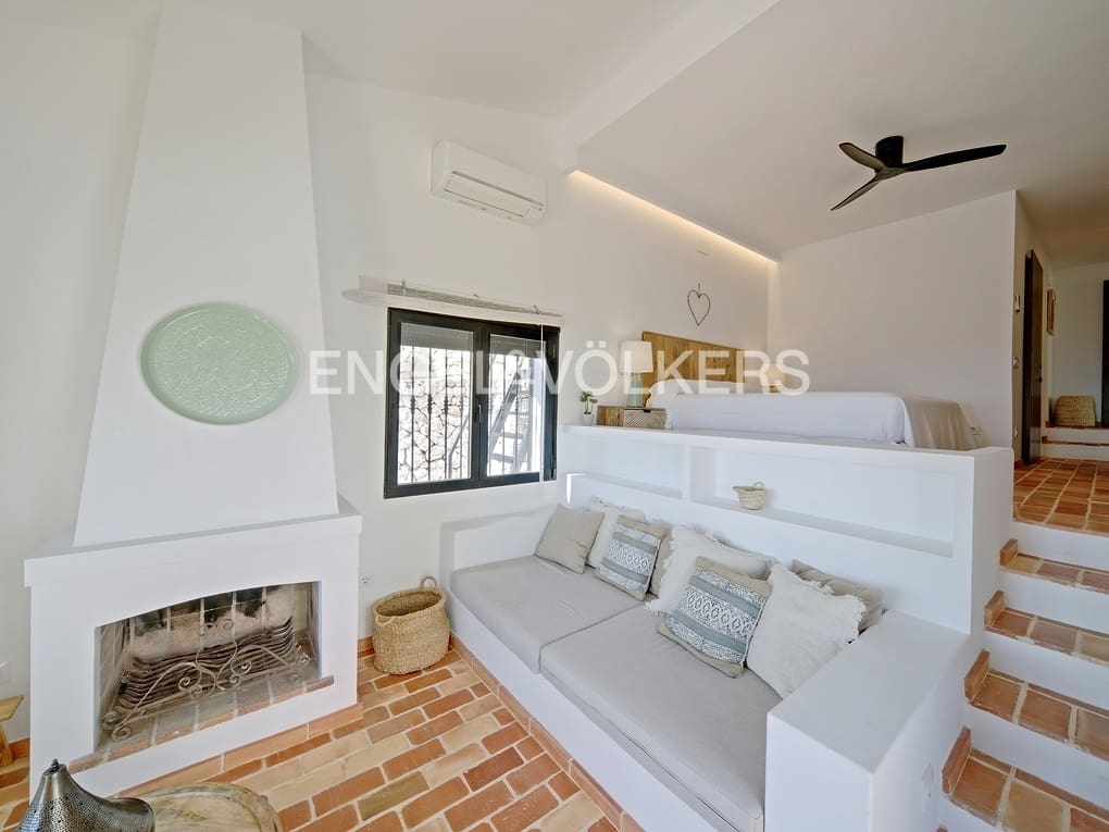 4 slaapkamer Villa te koop in Moraira met zwembad garage - € 1.825.000 (Ref: 7857705)