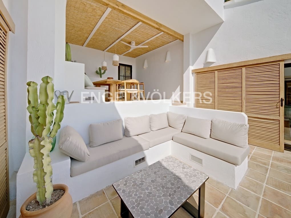 4 slaapkamer Villa te koop in Moraira met zwembad garage - € 1.825.000 (Ref: 7857705)