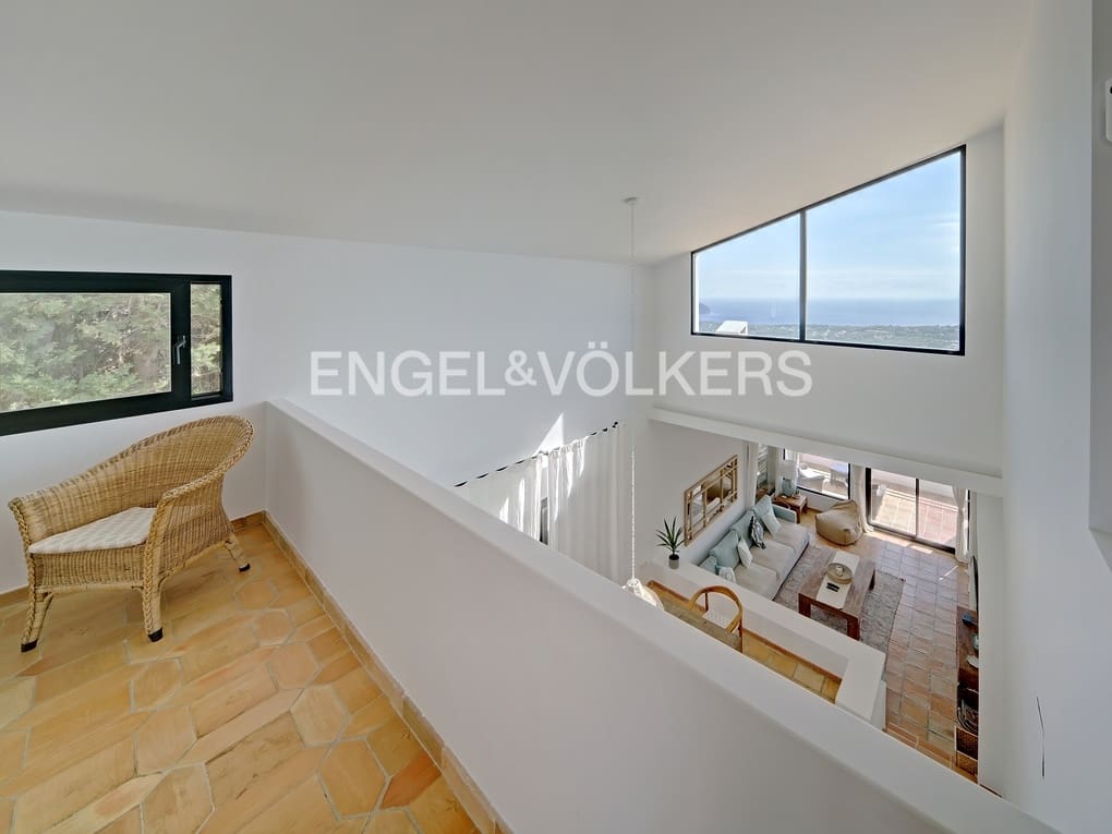 4 slaapkamer Villa te koop in Moraira met zwembad garage - € 1.825.000 (Ref: 7857705)