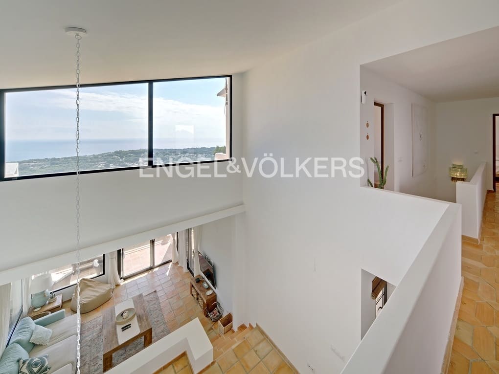 4 slaapkamer Villa te koop in Moraira met zwembad garage - € 1.825.000 (Ref: 7857705)