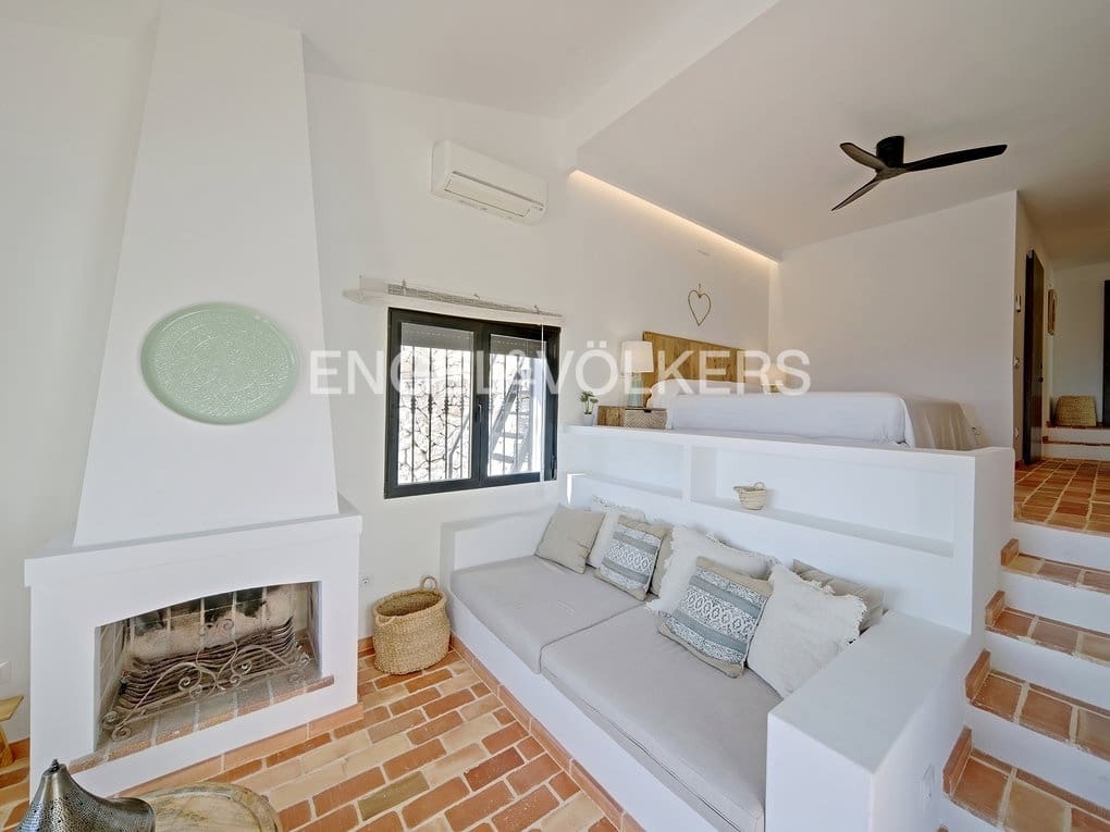 4 slaapkamer Villa te koop in Moraira met zwembad garage - € 1.725.000 (Ref: 7857705)