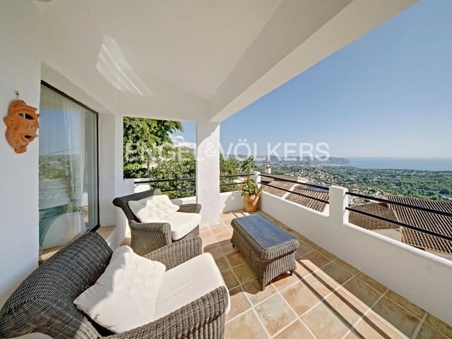 4 slaapkamer Villa te koop in El Portet - Pla de Mar, Teulada-Moraira met zwembad garage - € 1.725.000 (Ref: 7857705)