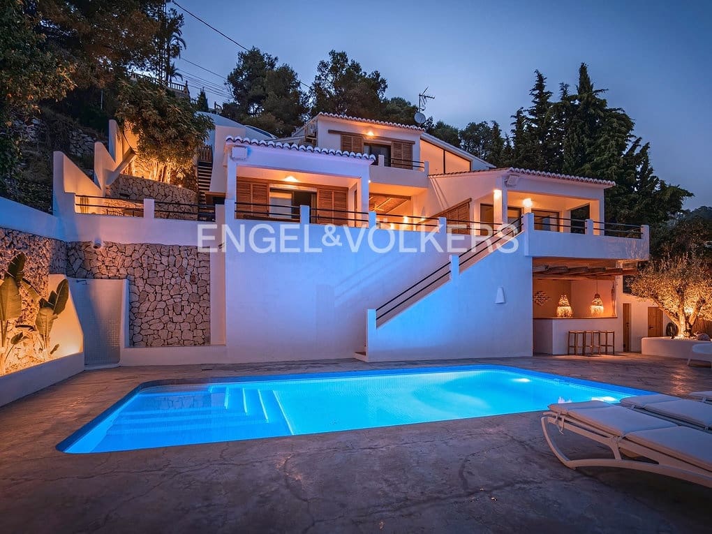 4 slaapkamer Villa te koop in Moraira met zwembad garage - € 1.725.000 (Ref: 7857705)