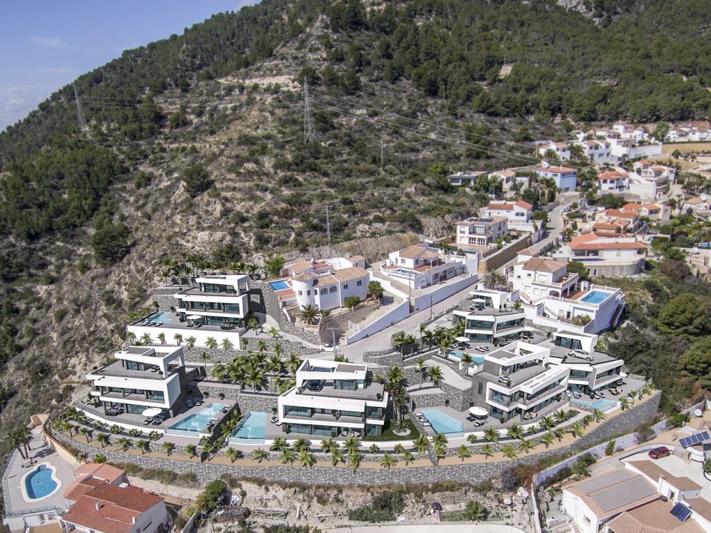 4 soveværelse Villa til salg i Calpe / Calp med swimmingpool garage - € 1.850.000 (Ref: 7870576)