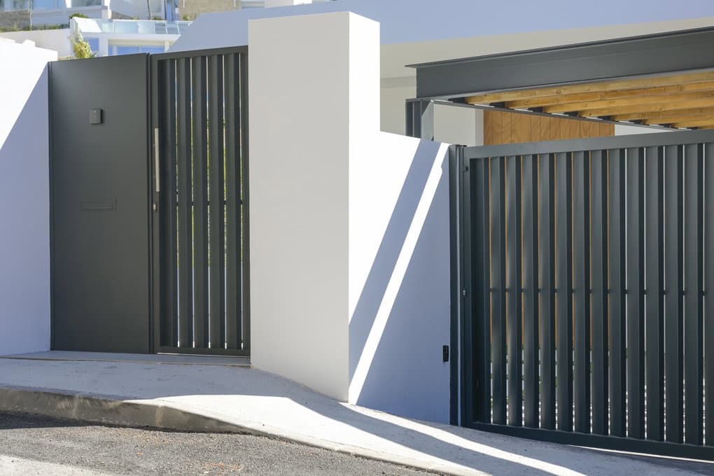 4 bedroom Villa for sale in Altea with pool garage - € 2,250,000 (Ref: 7876765)