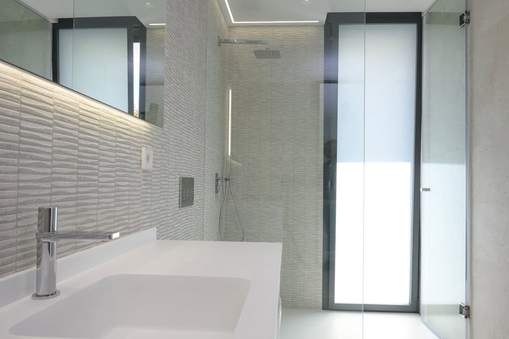 4 bedroom Villa for sale in Altea with pool garage - € 2,250,000 (Ref: 7876765)