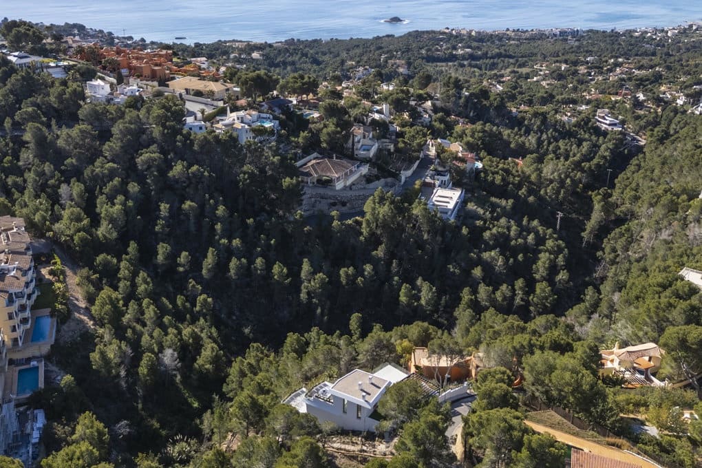 4 bedroom Villa for sale in Altea with pool garage - € 2,250,000 (Ref: 7876765)