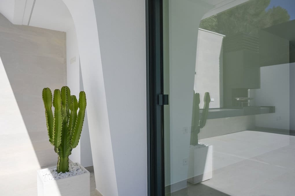 4 bedroom Villa for sale in Altea with pool garage - € 2,250,000 (Ref: 7876765)
