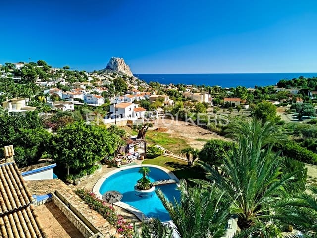 4 soveværelse Finca/Landehus til salg i Calpe / Calp med swimmingpool garage - € 2.500.000 (Ref: 7879356)