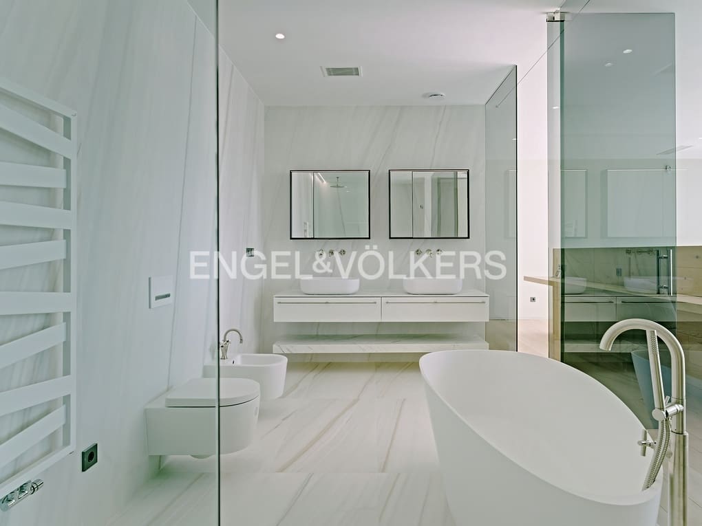 5 soveværelse Villa til salg i Altea med swimmingpool garage - € 4.700.000 (Ref: 7885856)