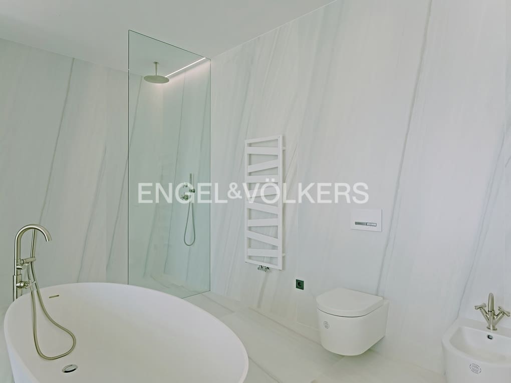 5 soveværelse Villa til salg i Altea med swimmingpool garage - € 4.700.000 (Ref: 7885856)