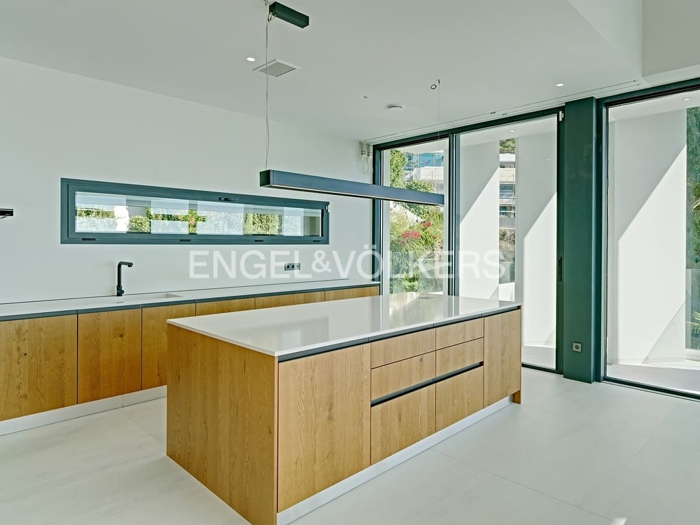 5 soveværelse Villa til salg i Altea med swimmingpool garage - € 4.700.000 (Ref: 7885856)