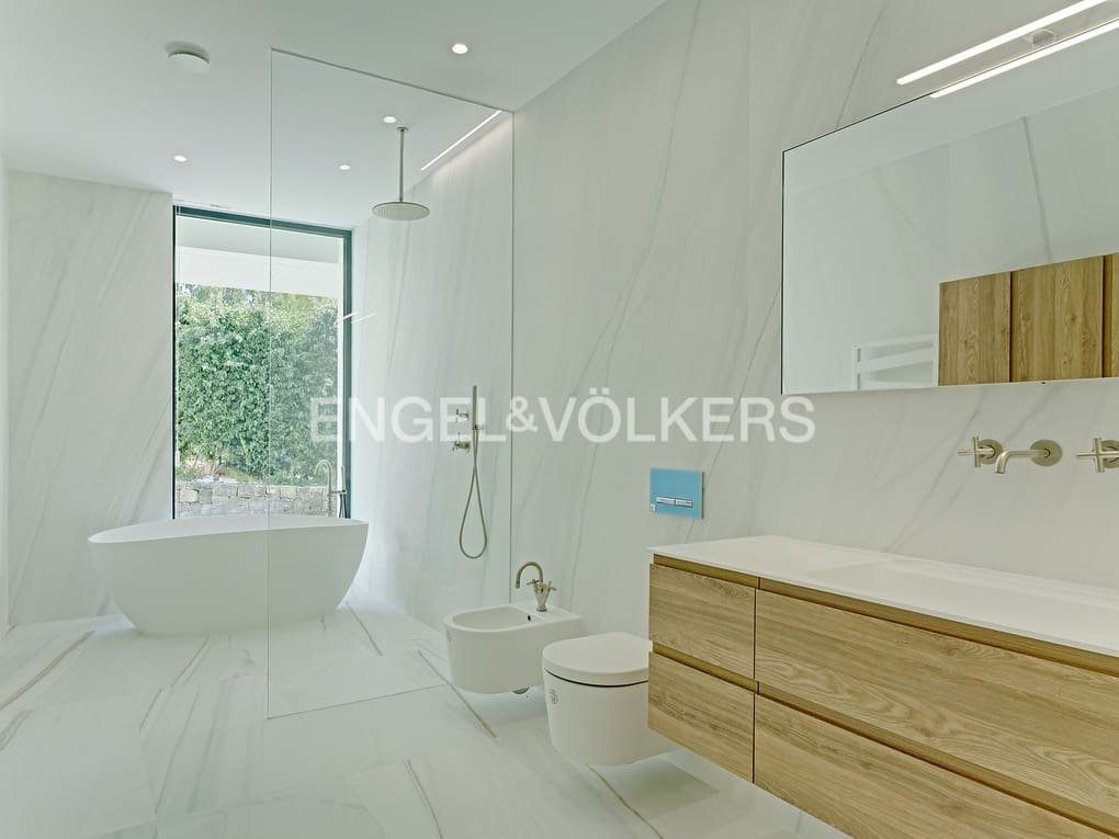 5 soveværelse Villa til salg i Altea med swimmingpool garage - € 4.700.000 (Ref: 7885856)