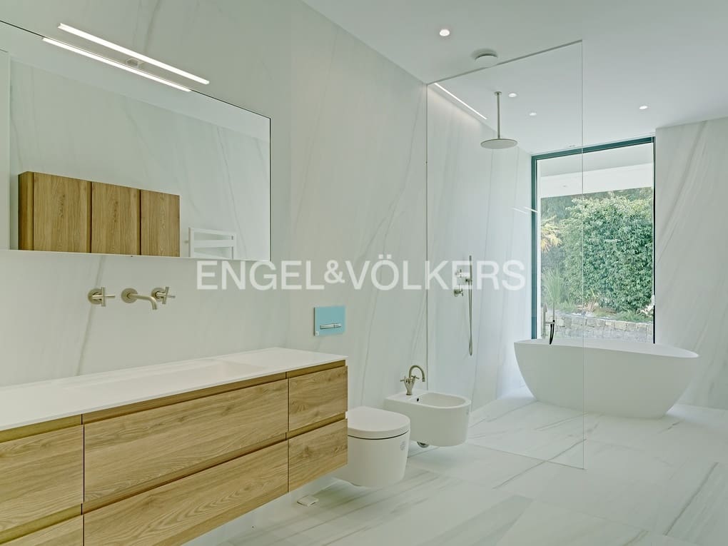 5 soveværelse Villa til salg i Altea med swimmingpool garage - € 4.700.000 (Ref: 7885856)