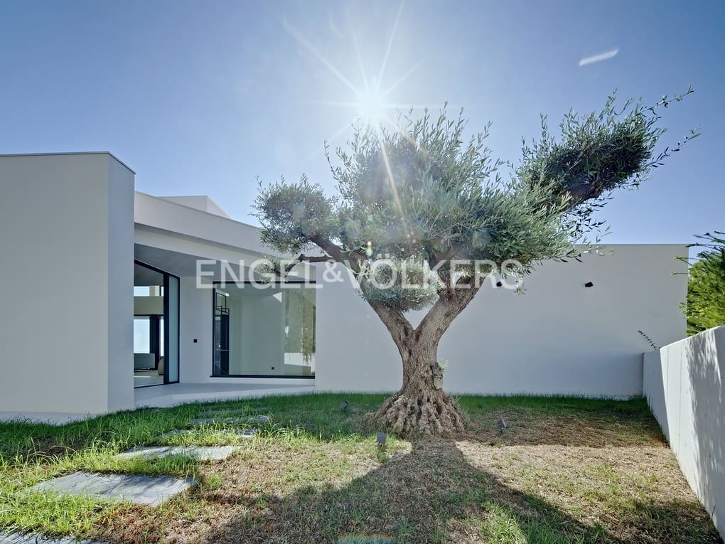 5 soveværelse Villa til salg i Altea med swimmingpool garage - € 4.700.000 (Ref: 7885856)