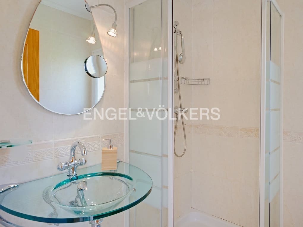 5 quarto Moradia para venda em Calpe / Calp com piscina garagem - 820 000 € (Ref: 7894513)
