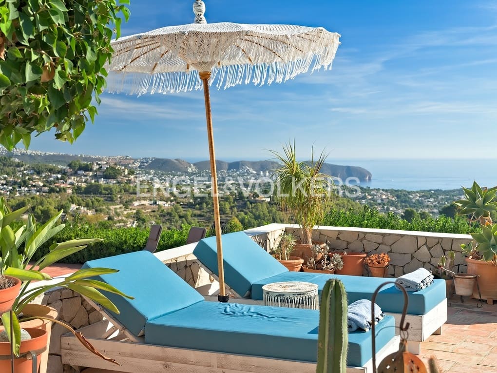 6 makuuhuone Huvila myytävänä paikassa Benissa mukana uima-altaan 
autotalli - 1 990 000 € (Ref: 7952227)