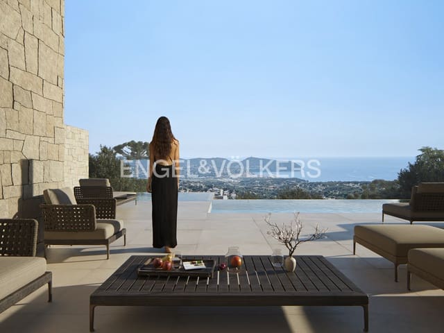 4 soverom Villa til salgs i Moraira, Teulada-Moraira med svømmebasseng garasje - € 3 500 000 (Ref: 7976968)