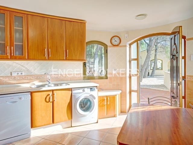 3 sovrum Villa till salu i Altea med pool garage - 850 000 € (Ref: 8061010)