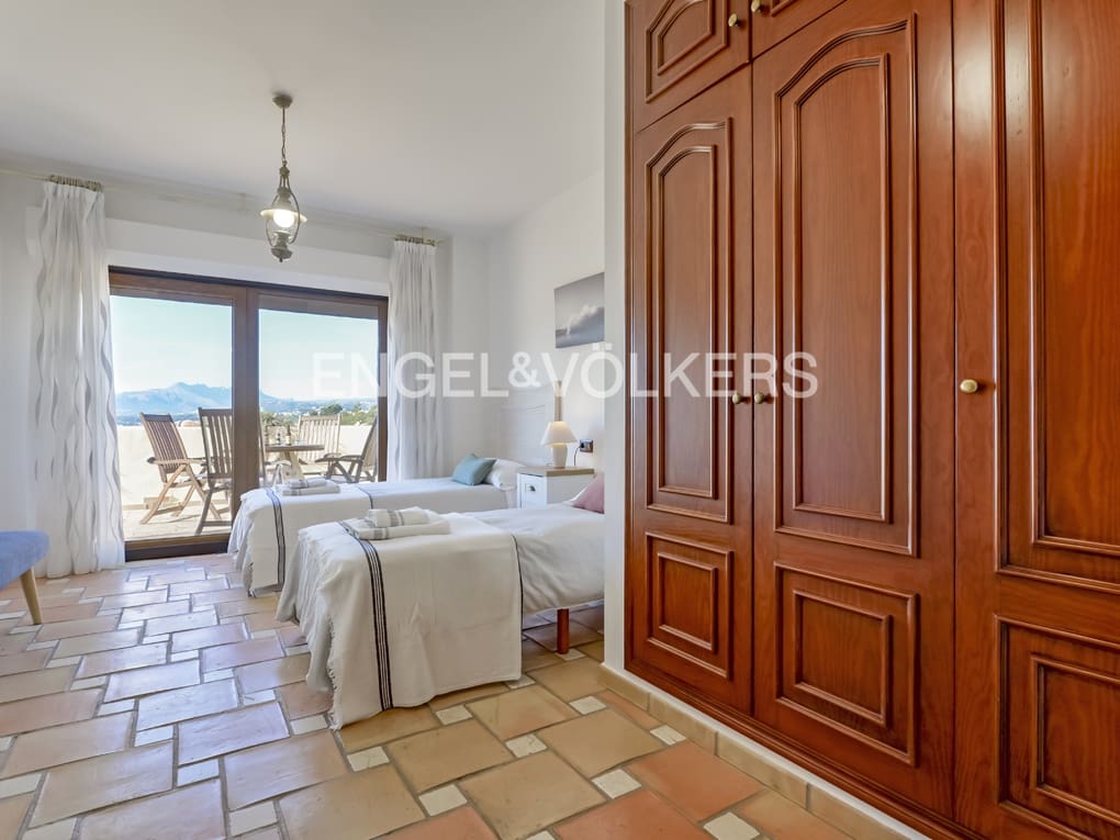 4 soveværelse Villa til salg i Moraira med swimmingpool garage - € 2.950.000 (Ref: 8107412)