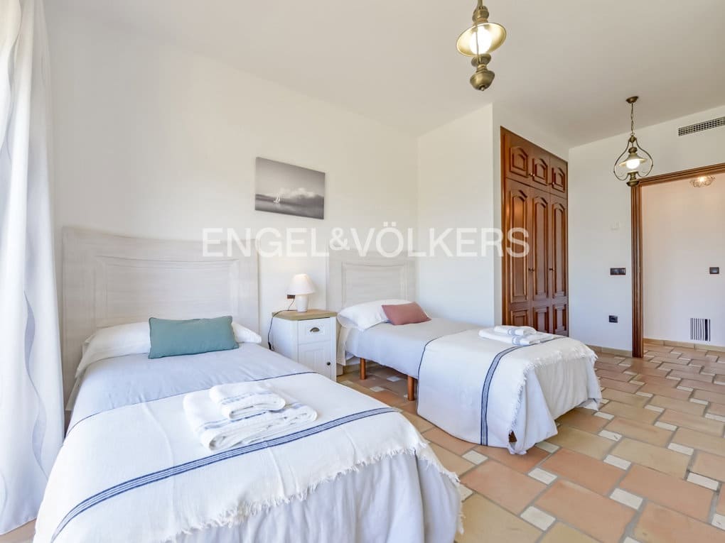 4 sovrum Villa till salu i Moraira med pool garage - 2 950 000 € (Ref: 8107412)
