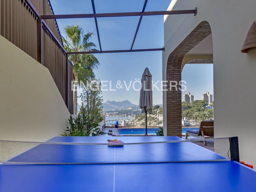 4 sovrum Villa till salu i Moraira med pool garage - 2 950 000 € (Ref: 8107412)