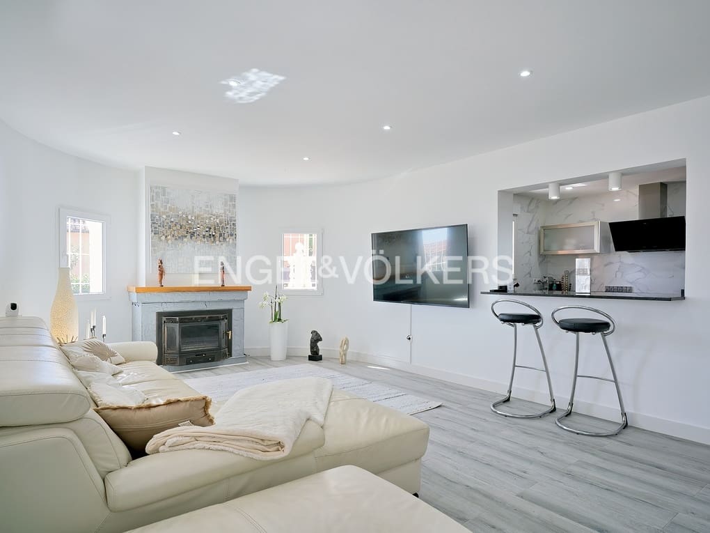 Chalet de 3 habitaciones en Calpe / Calp en venta con piscina garaje - 535.000 € (Ref: 8155547)