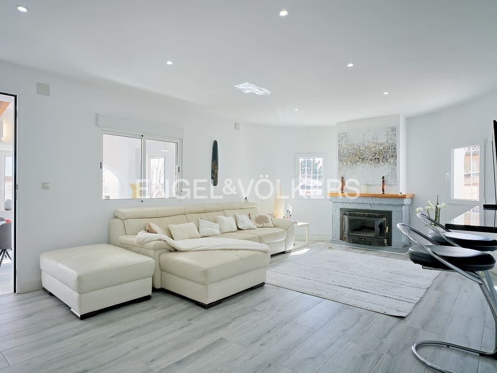 Chalet de 3 habitaciones en Calpe / Calp en venta con piscina garaje - 535.000 € (Ref: 8155547)