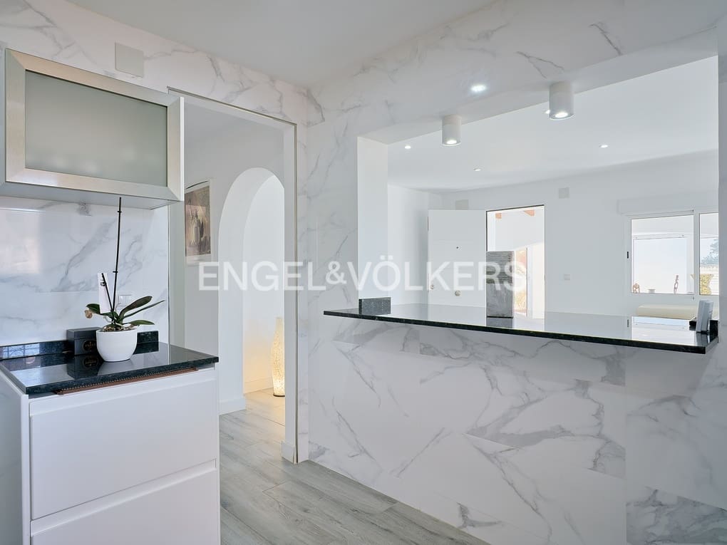 Chalet de 3 habitaciones en Calpe / Calp en venta con piscina garaje - 535.000 € (Ref: 8155547)