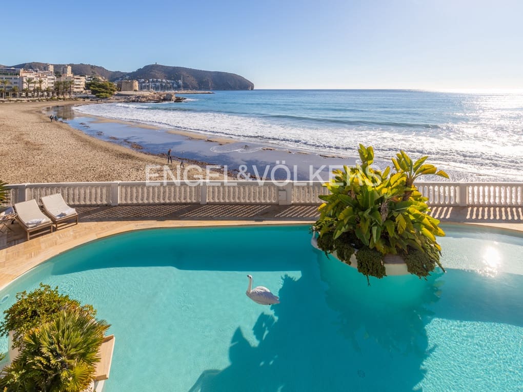 4 soverom Villa til salgs i Moraira med svømmebasseng garasje - € 5 850 000 (Ref: 8171134)