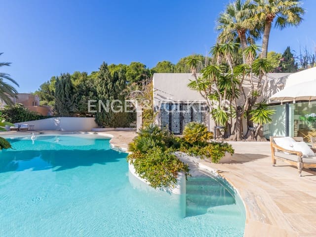 4 soverom Villa til salgs i Moraira, Teulada-Moraira med svømmebasseng garasje - € 5 850 000 (Ref: 8171134)