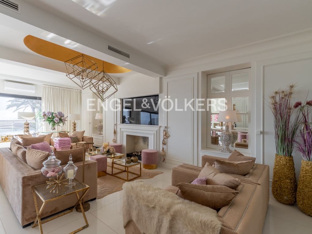 4 slaapkamer Villa te koop in Moraira met zwembad garage - € 5.850.000 (Ref: 8171134)