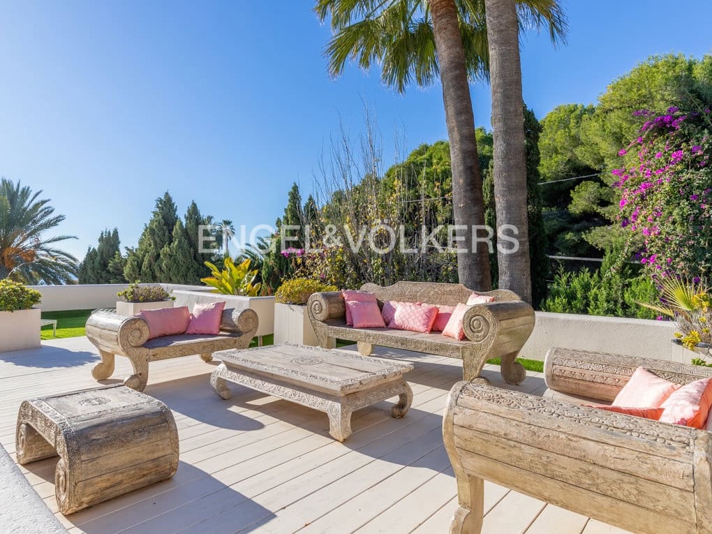 4 slaapkamer Villa te koop in Moraira met zwembad garage - € 5.850.000 (Ref: 8171134)