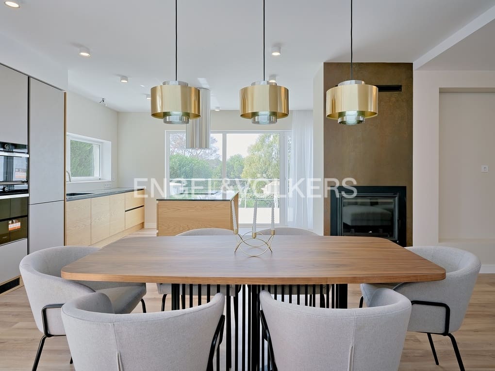 4 soveværelse Villa til salg i Calpe / Calp med swimmingpool garage - € 1.090.000 (Ref: 8200551)