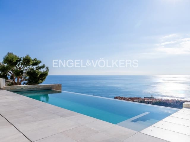 3 makuuhuone Huvila myytävänä paikassa Altea mukana uima-altaan 
autotalli - 2 980 000 € (Ref: 8244144)