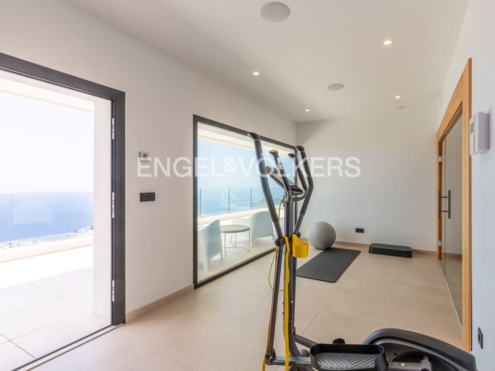 4 soveværelse Villa til salg i Cumbre del Sol med swimmingpool garage - € 1.990.000 (Ref: 8253219)