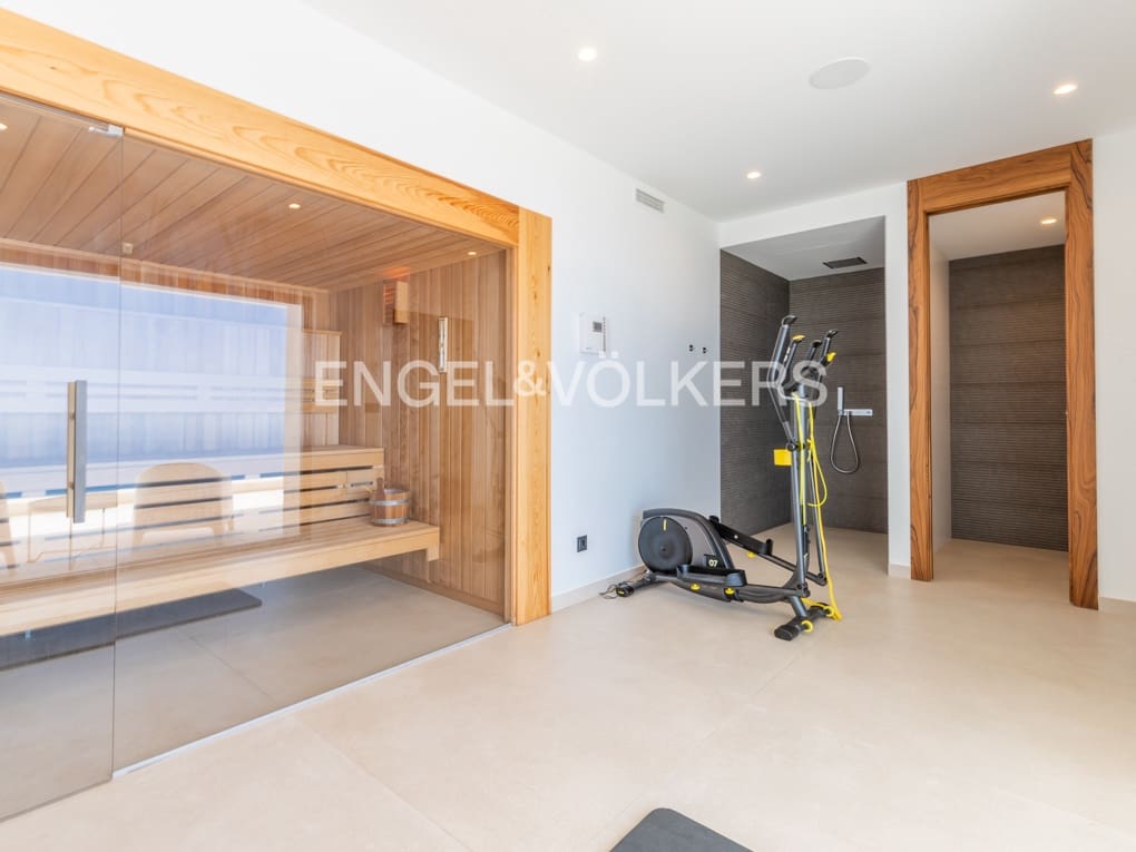 4 soveværelse Villa til salg i Cumbre del Sol med swimmingpool garage - € 1.990.000 (Ref: 8253219)