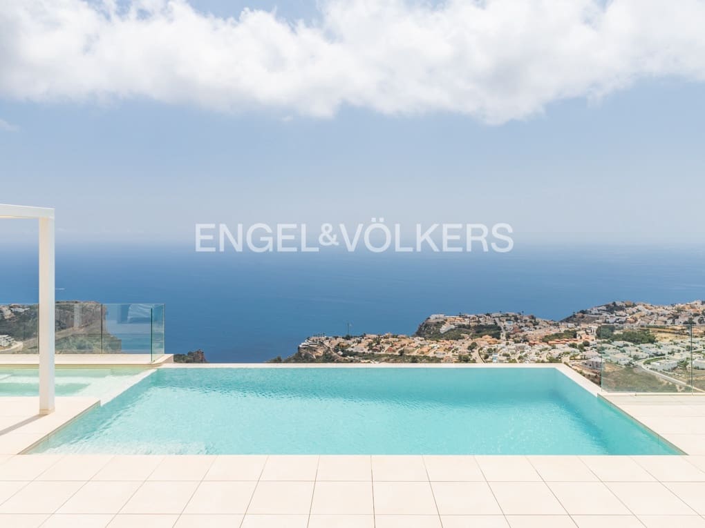 4 soveværelse Villa til salg i Cumbre del Sol med swimmingpool garage - € 1.990.000 (Ref: 8253219)