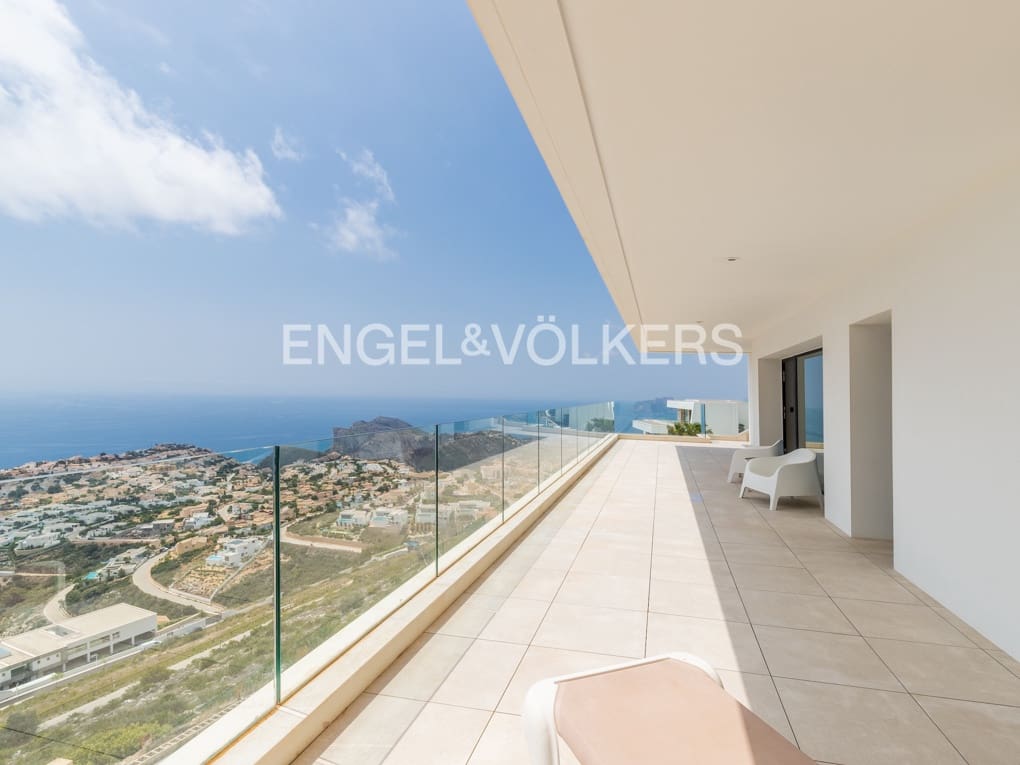 4 soveværelse Villa til salg i Cumbre del Sol med swimmingpool garage - € 1.990.000 (Ref: 8253219)