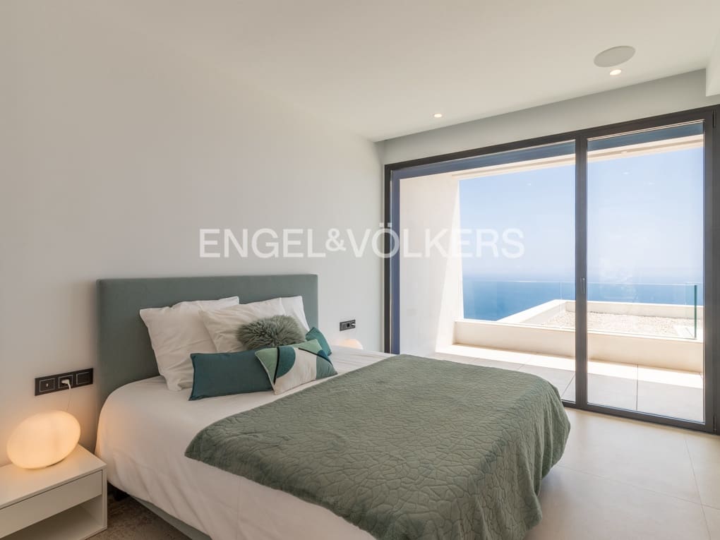 4 soveværelse Villa til salg i Cumbre del Sol med swimmingpool garage - € 1.990.000 (Ref: 8253219)