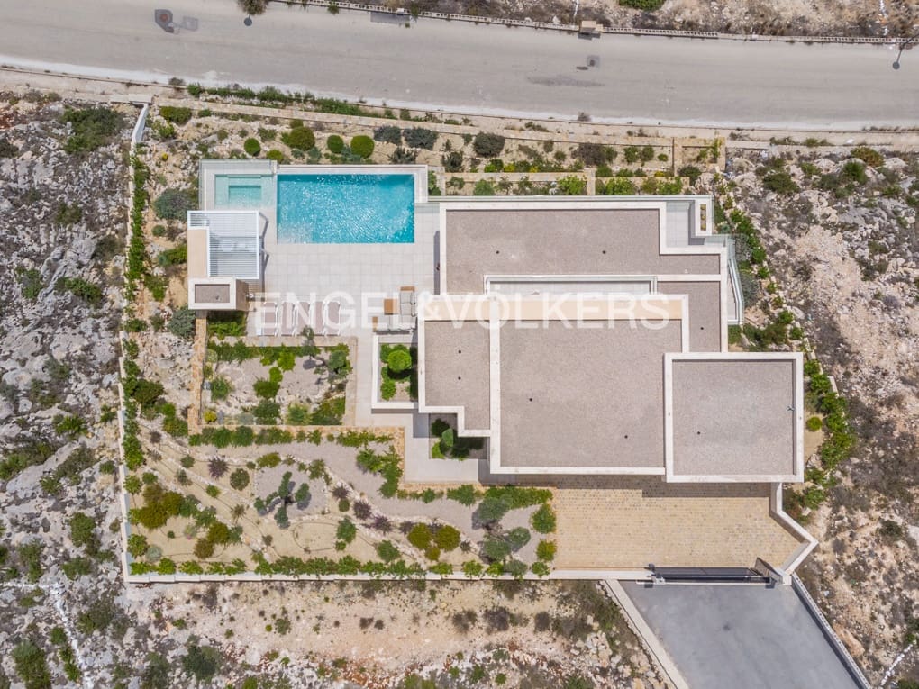 4 soveværelse Villa til salg i Cumbre del Sol med swimmingpool garage - € 1.990.000 (Ref: 8253219)