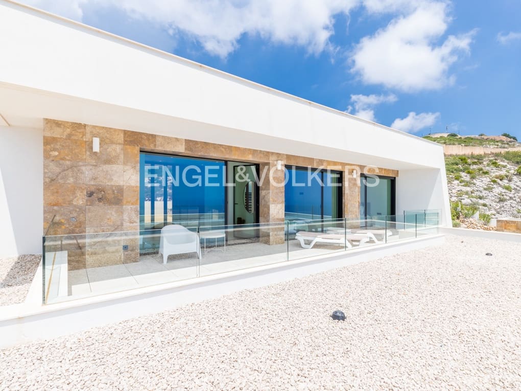 4 soveværelse Villa til salg i Cumbre del Sol med swimmingpool garage - € 1.990.000 (Ref: 8253219)