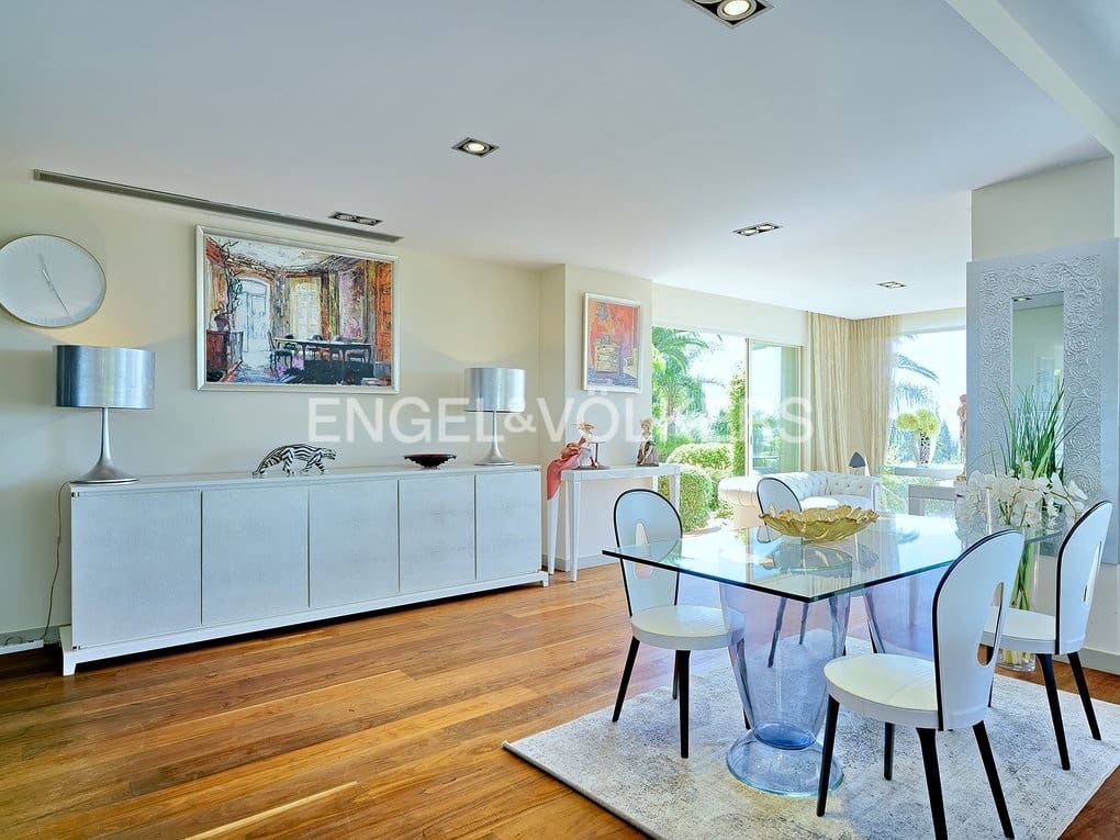 Chalet de 11 habitaciones en Altea en venta con piscina garaje - 9.900.000 € (Ref: 8277179)